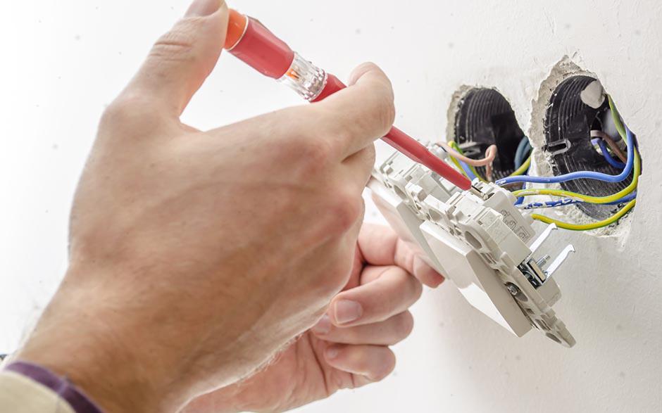 recherche électricien bâtiment Paris 16